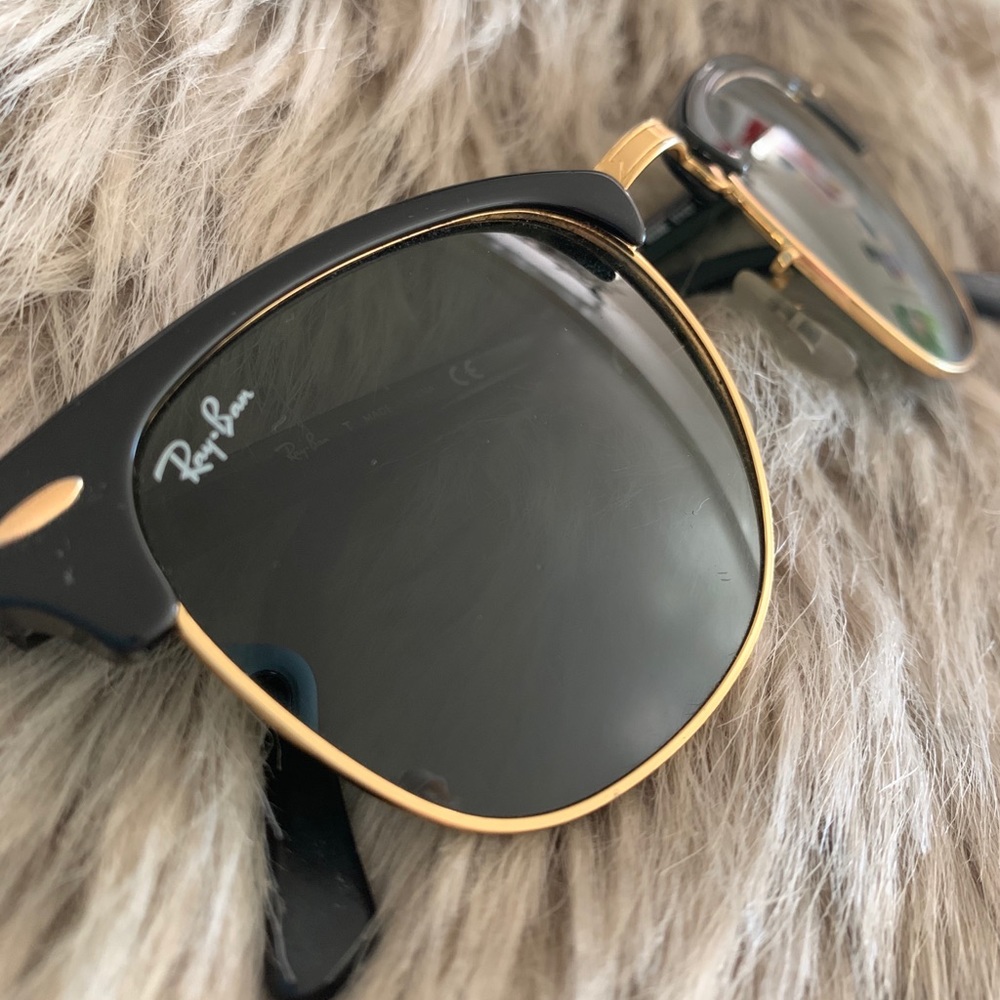 Ray-Bans - Picture 2 of 4